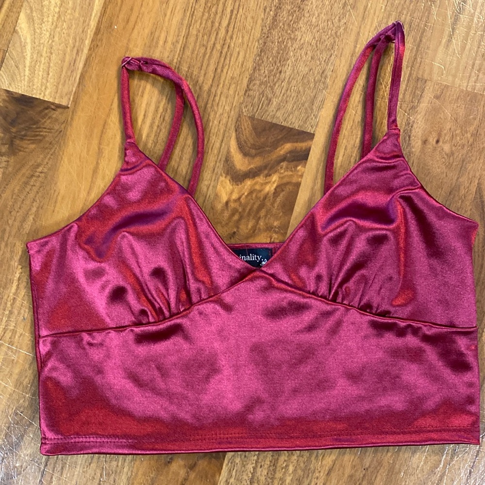 Originality, size small Burgundy crop top adjustable straps